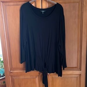 Simply Vera Wang black long sleeve shirt